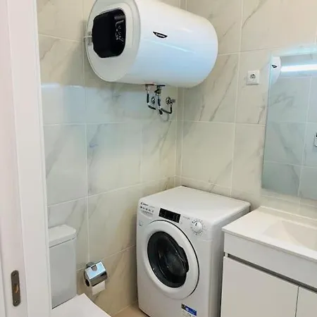 Apartament With Sea View In